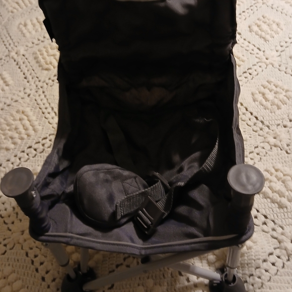 Portable High Chair. - Picture 3 of 3